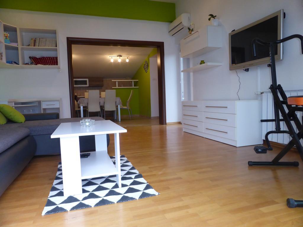 Apartments Adria Zengg Kültér fotó