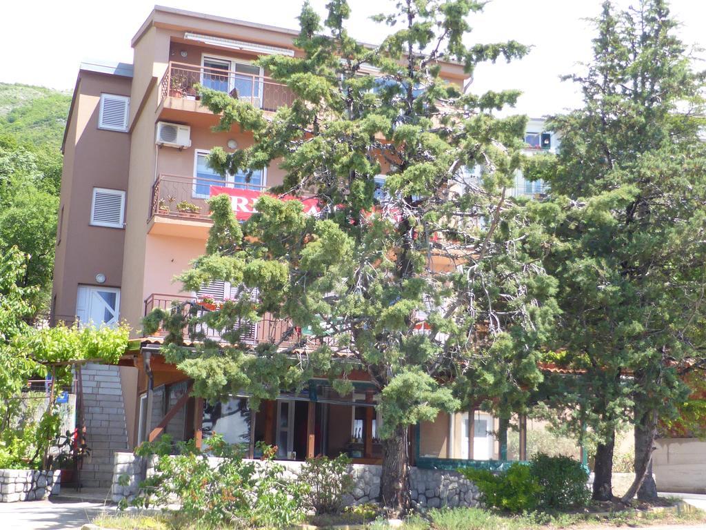 Apartments Adria Zengg Kültér fotó
